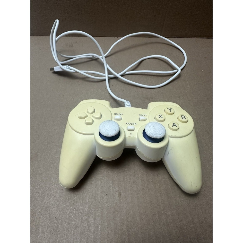 Titan USB PC Gamepad Controller White - Untested / For Parts